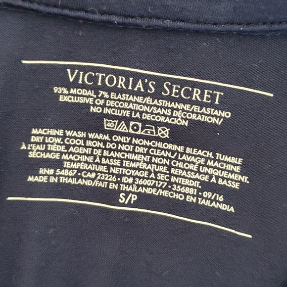 Victoria Secret navy blue button down night shirt! - Picture 7 of 7